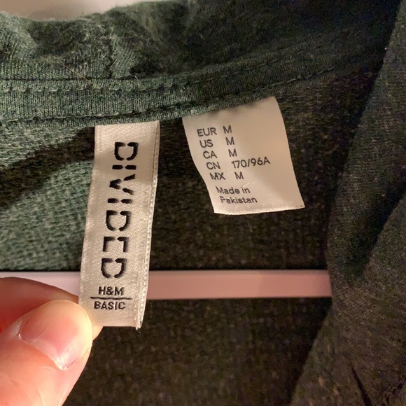 Green zip up - Picture 2 of 5